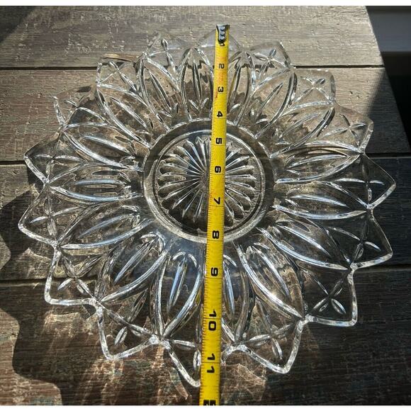 Vintage Federal Glass Petal Pattern Clear Glass Serving Bowl & Platter Flower - Picture 8 of 16